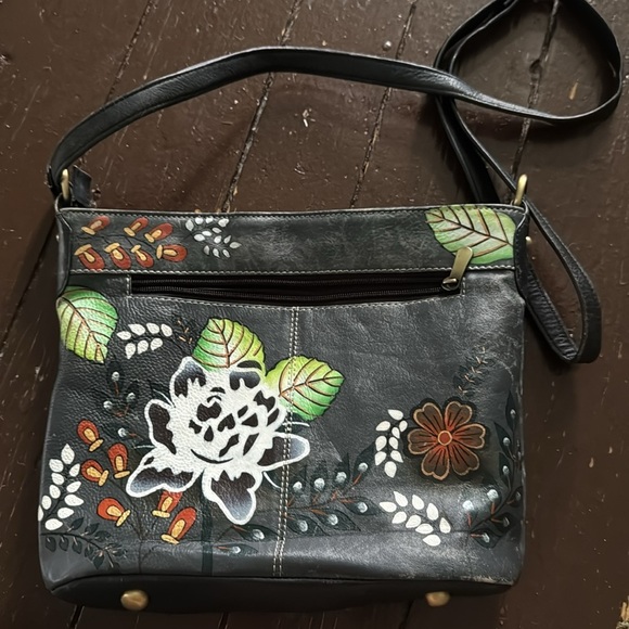 Hand painted floral, soft leather Crossbody bag made in India - Picture 2 of 5
